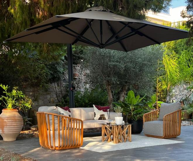 77e37a64 C648 49b4 9549 21819b00278f